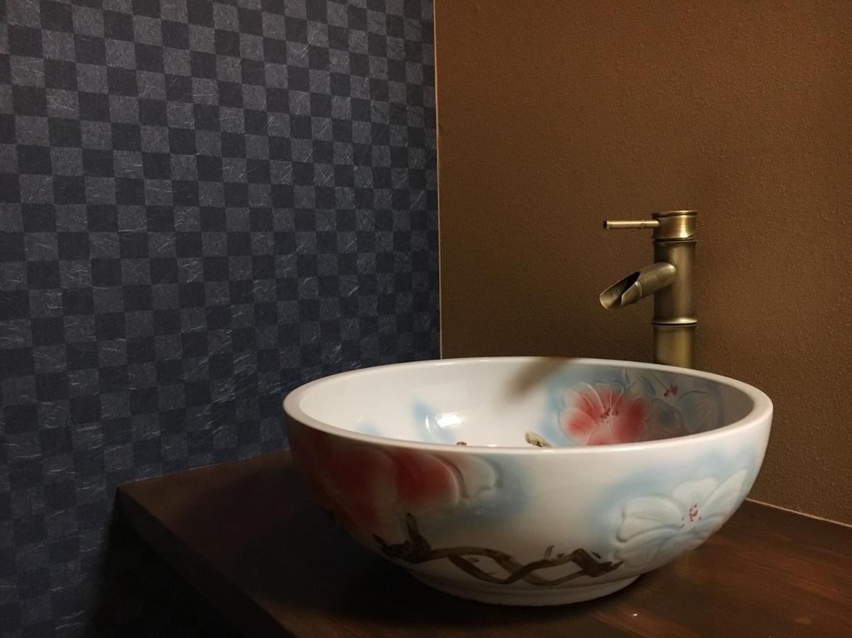 Ryokan Yuyu Tokyo Exterior photo